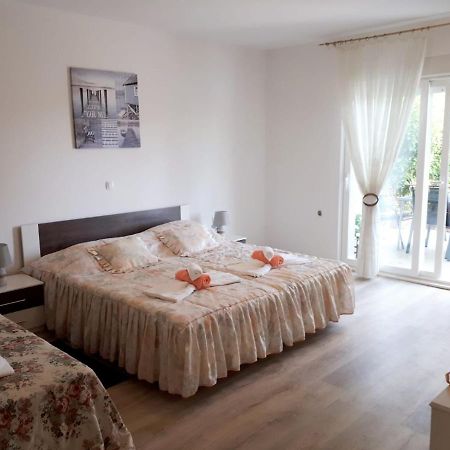Apartmani Kulin 2 Kaštela Zewnętrze zdjęcie
